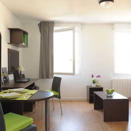 Central Fac Bourg-en-Bresse Ruang foto